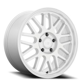 Motegi MR144 M9 Wheel - 16x7 Hyper Silver Rim (5x108 Bolt Pattern, +40mm Offset, 72.6mm Hub)